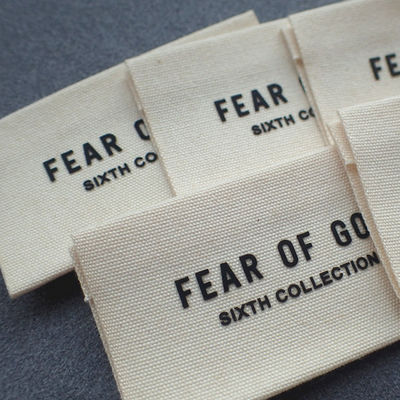 Natural White Cotton Silk Screen Silicon Patch Factory Woven Labels