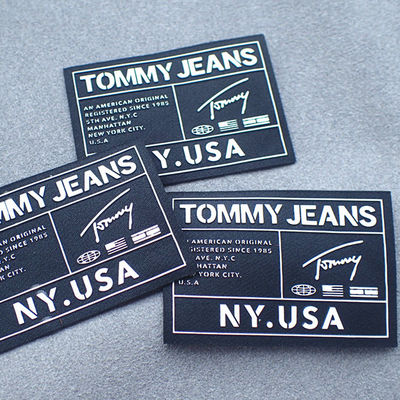Raised White Logo Taffeta OEKO Custom Neck Labels Silk Printing Silicon