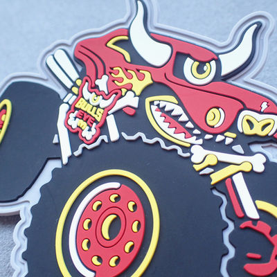 Silicone Clothing Labels Printing One Side Fold 2mm Rubber Clothing Labels
