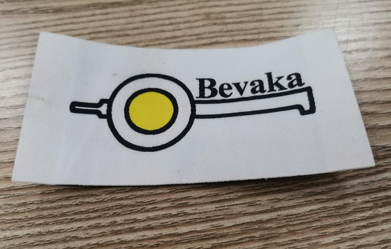 Customized T Shirt Garment Woven Label Cotton Washable For Clothes