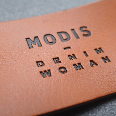 Corrosion Resistant OEKO Perforating Leather Clothing Labels